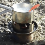 kelly-kettle-hobostove-outdoor-kochen-medium-2.gif
